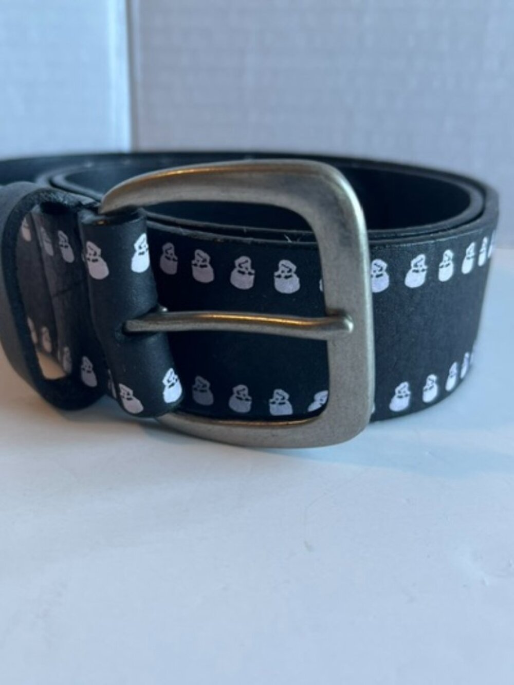 Big Star men’s leather belt.